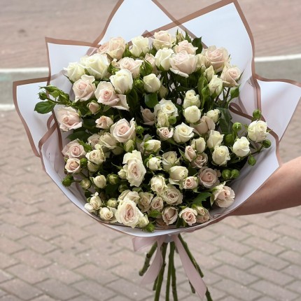 кустовые розы - Купить с доставкой в Астрахани
